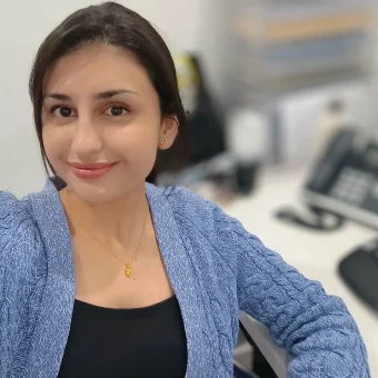 Dr-Zainab-Khochaiche